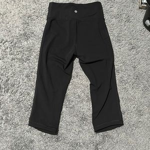 lululemon cropped leggings
